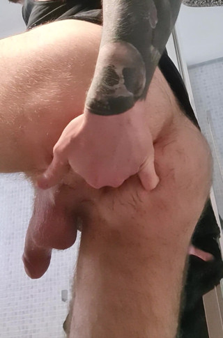 00noir: My hairy hole with dildo