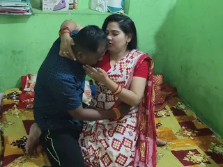 Sona bhabhi: Hot Bengali Village Housewife Fucking Hard with Her Devar