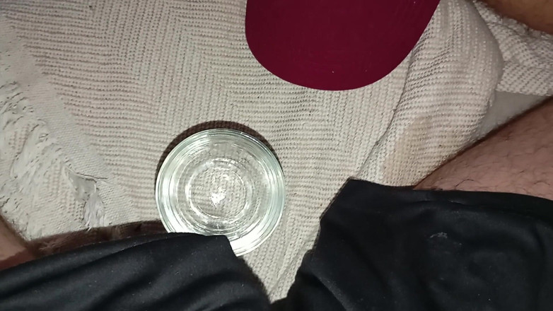 Elvissc: The Rich Big Cock Fucked the Glass Hard and the...