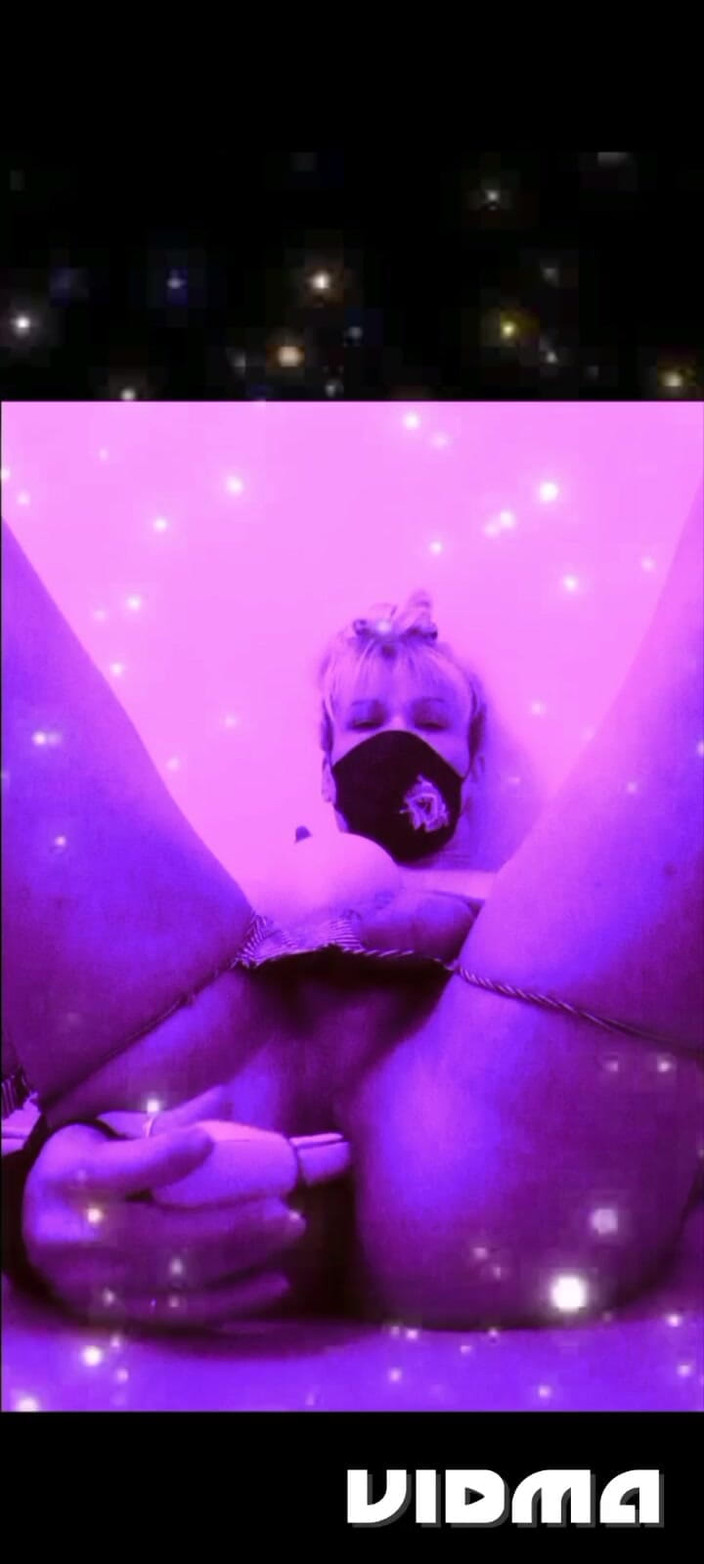 Laratransexualbarcel: Masturbación anal transexual