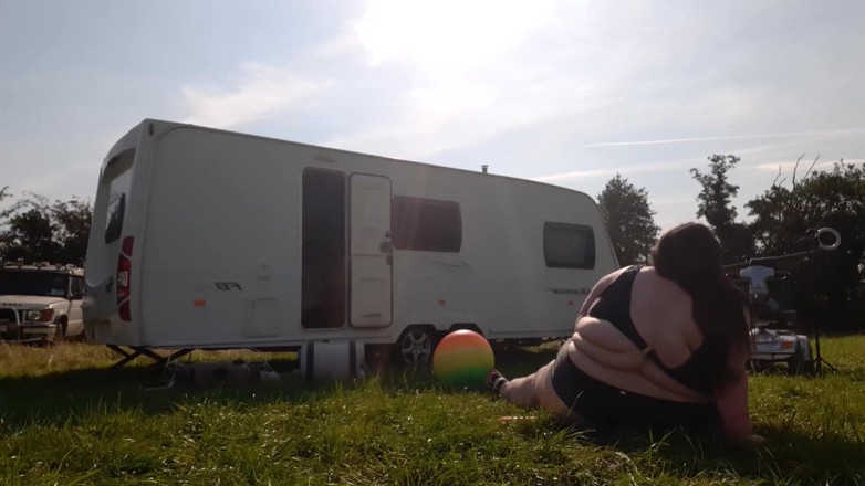 SSBBWLadyBrads: Outdoor-Spiele mehr spaß