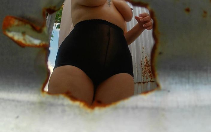 roccoluton: 흑인 대부에게 따먹히는 핫한 밀프