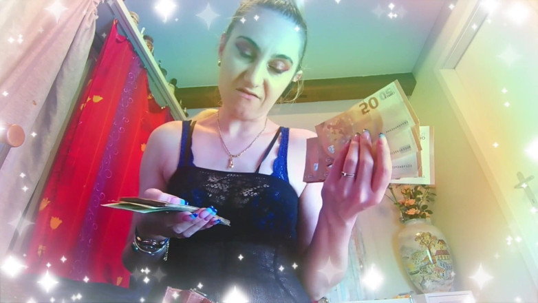 Diana Devil: Liczenie finansów