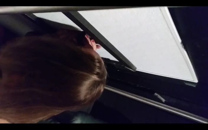 Creampiekaty: 1 minuto di gloryhole