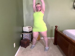 Alice Stone: BBW Twerking Ass in Your Face Stroke Your Cock and...