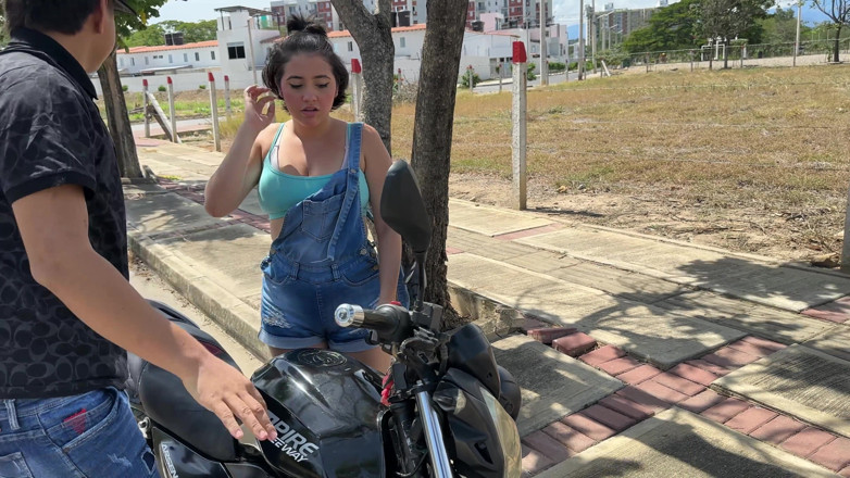 ManuelaAlvarez: I Find a Sexy Big Ass Girl with Her Motorcycle...
