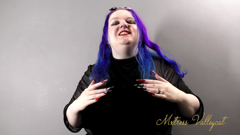 Mxtress Valleycat: Weapons of mass seduction