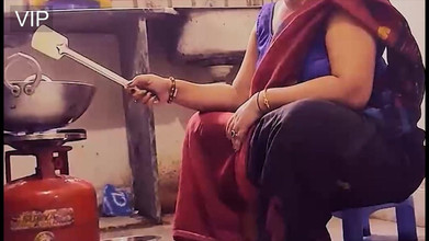 Faphouse VIP: Bhabi desi dikongkek tegar di dapur