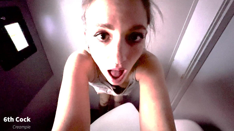 PNW Porn: Mijn sletterige vriendin naar het kijkgat brengen