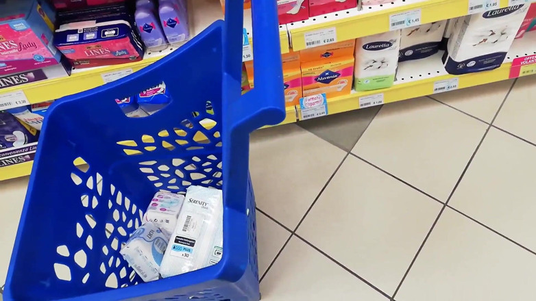 Nicoletta Embassi: Buy Someting Big