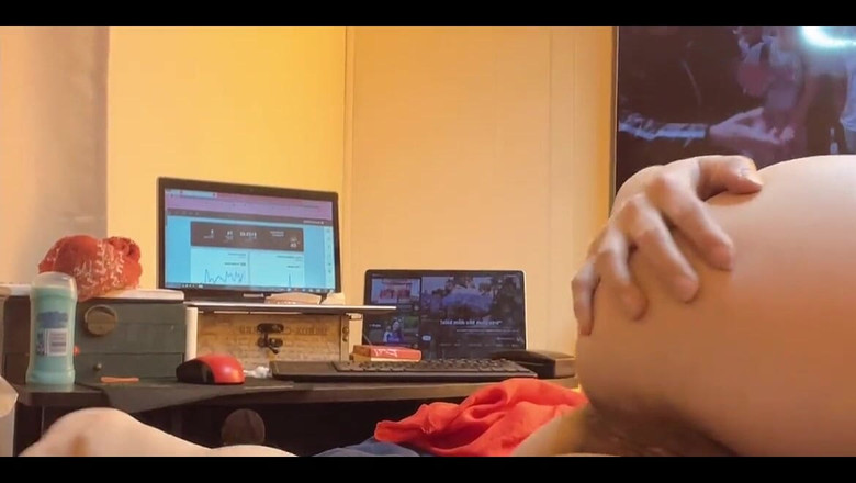 sweethanajapanese: Memek sempit gadis seksi jepang dengan memek sempit warna merah