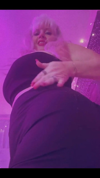 PaintedRose Taboo Femdom Fetish MILF: I Know What You're Thinking