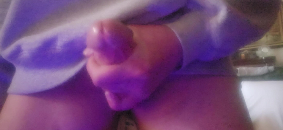 RowdyJT: Sacudiendo mi polla gruesa