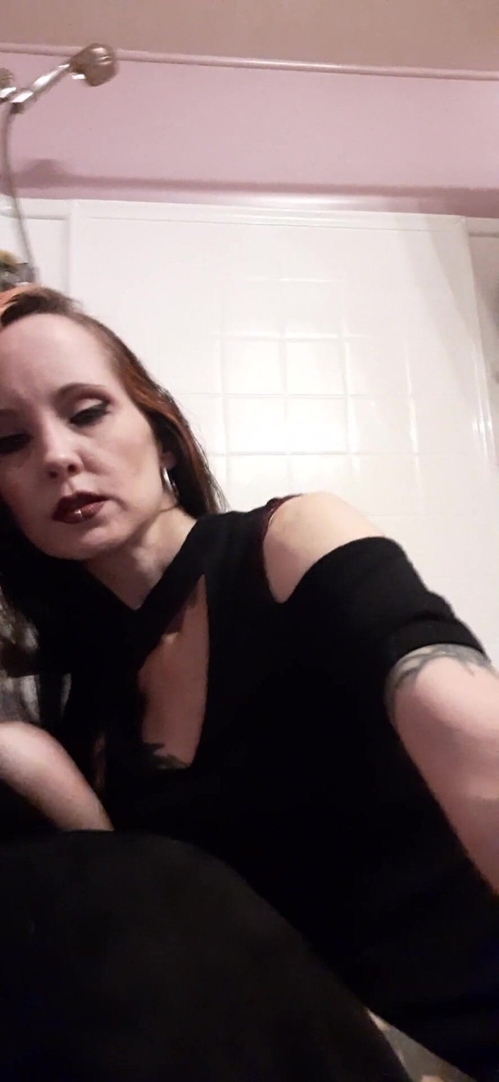 PandoraSG: गुलाम के लिए इस्तेमाल किया गया और गीला डिल्डो खिलौना