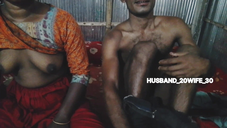 Deshi couple studio: 새엄마 배다른 아들의 관계