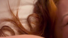 Elena917: 扇子にサービス - 尿、足、縁取り、そして顔座り