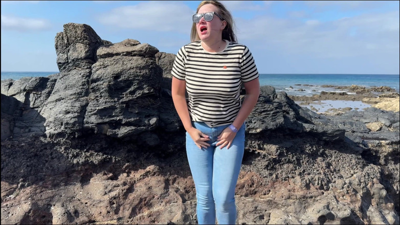 Emma Voyeur: Ytterligare en strandolycka - våta jeans vid stranden