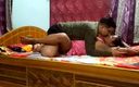 Pop mini: 란제리를 입은 인도 의붓여친 하드코어 섹스