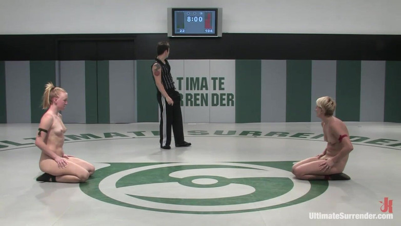 Ultimate surrender by Kink: Vendetta (2-0) Versus Ami "The Valkyrie" Emerson (0-1)