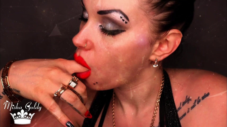 Goddess Misha Goldy: Сегодня я позволю тебе дрочить по моим большим красным губам! Инструкция по дрочке с умом траха!