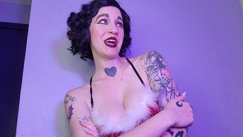 Geeky Femdom: Vacanță cu iubita ta Futa