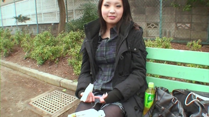 Japan Lust: Japonská teenagerka s pěknými kozami dostane creampie do chlupaté kundičky