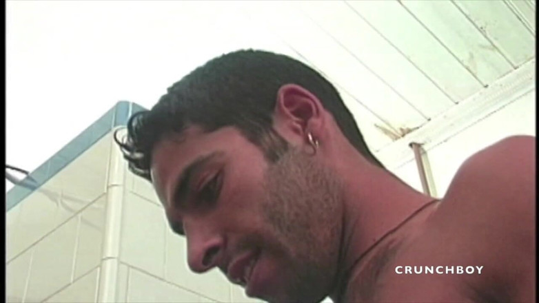 GAY VINTAGE PORN: Threesome straight boy fucking a tthe shower at sport