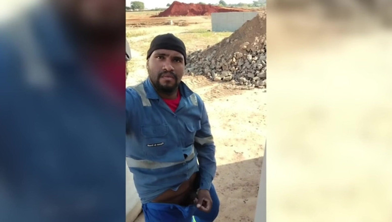 TheBlacKHunterr: Antes de irse a casa, el trabajador da eso en...