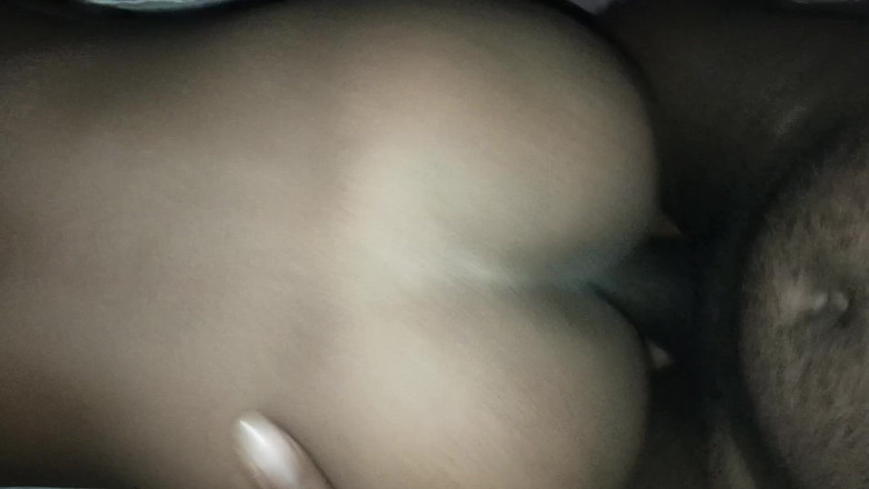 Babygood: Soția proprietarului s-a futut în cur de la chiriaș