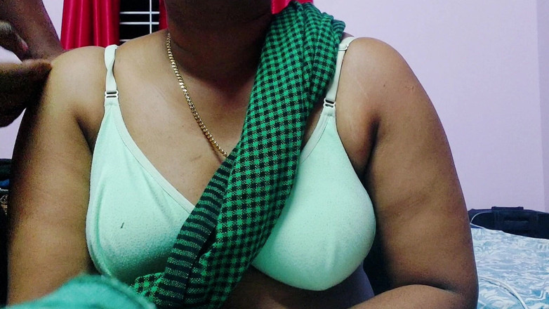 Desi Mohini: Une prof desi indienne enseigne le Kamasutra