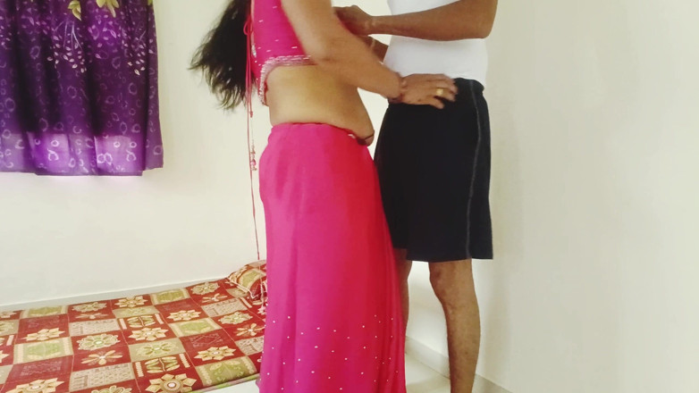 Riyagueen: Cumnatul Rhea Bhabhi a făcut sex în stil desi