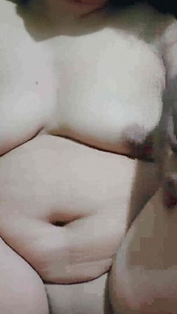 Baculatá indická manželka romantický sex