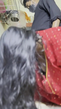 Frumoasa Mami m-a sedus în timp ce găteam în bucătărie - sex incitant