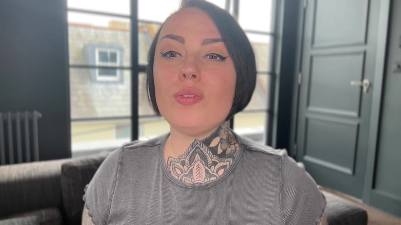 Miss Valentina: フェラに取り憑かれてる