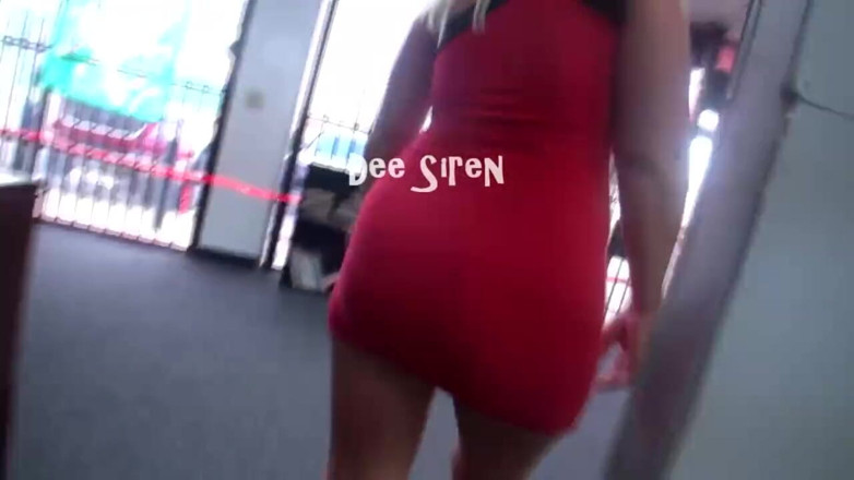 Siren XXX Studios: Slutwife at gloryhole