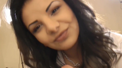 Nylon MILFS: Junge milf braucht einen schmutzigen creampie