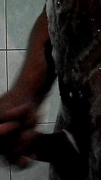 Jerk off at Bath #5 'a Wet Cum Shot'