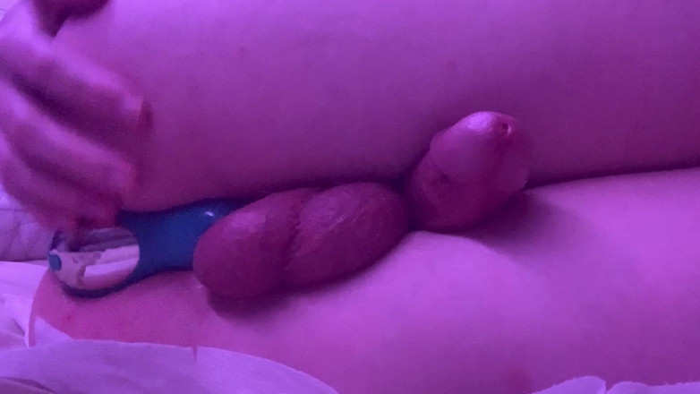 Brashen: No Hands Cumshot From Anal Vibrator