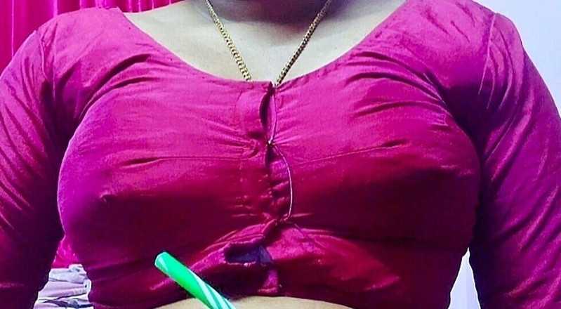 Desi Mohini: Sexy Juicy Indian Babe Getting Hardcore Sex