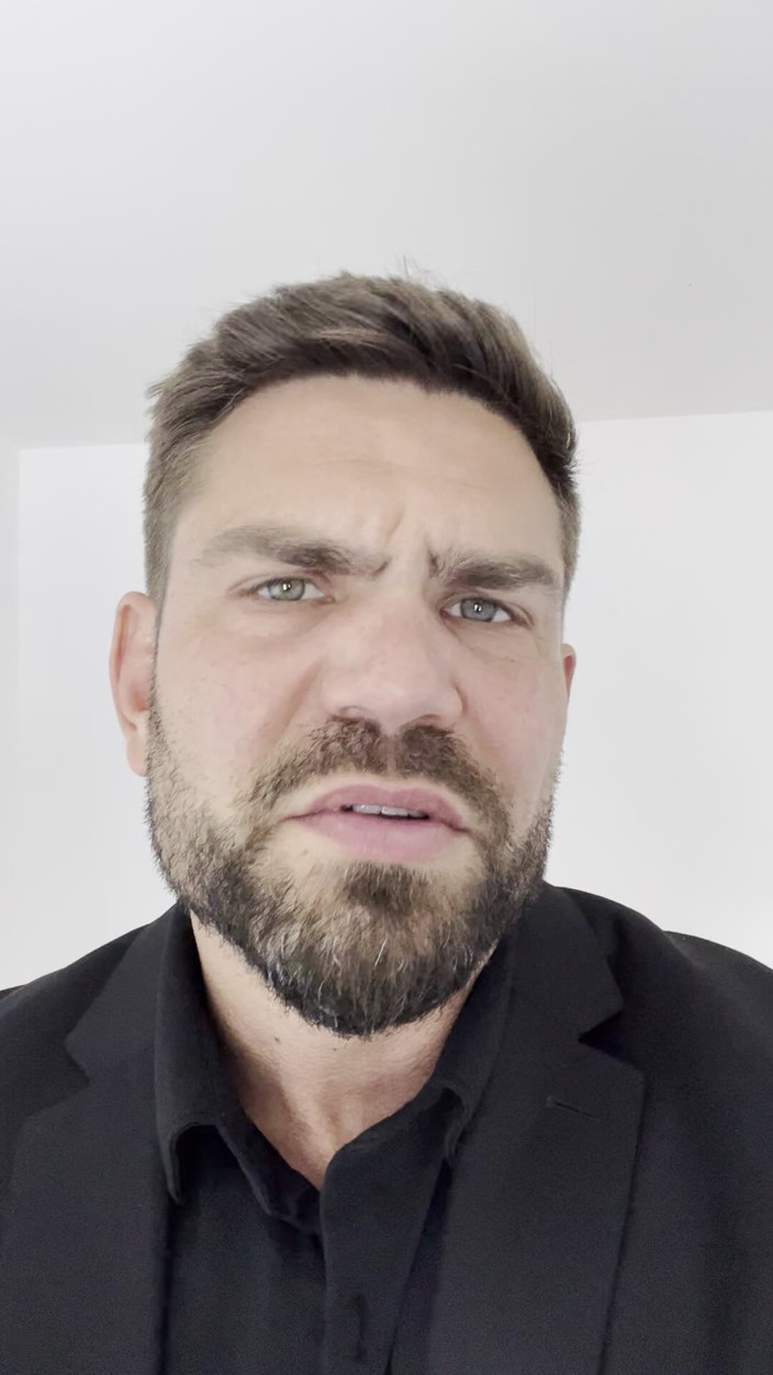 Juan Lucho Gay: Handsome Gets Tattooed in Suit