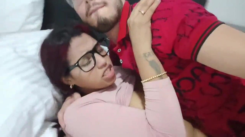 Pikaa6: La 18enne mora con grandi tette cadenti da New York Stati...