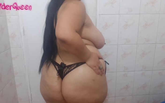 Riderqueen BBW Step Mom Latina Ebony: Adorare corporală cu mască la duș