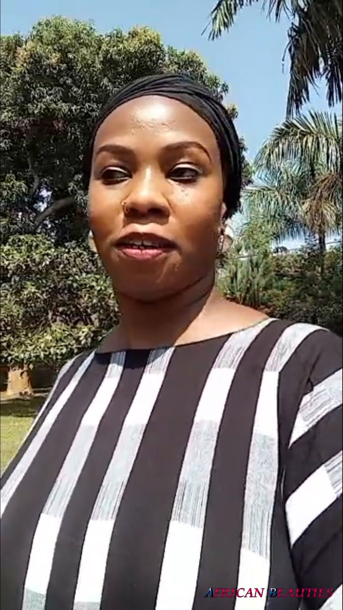 African Beauties: MILF Nikkie Über Afrikanisches Leben