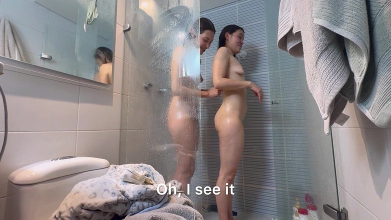 scarlettandc: Lesbian Sialan Keras