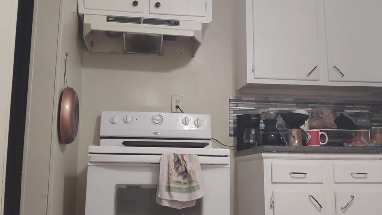 lilredvelvettt: 朝のコーヒーをヌードにする方法