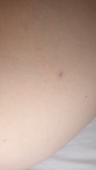 This Amateur MILF Loves Cocks Inside Her Big Pussy. She Moans Like a Total Slut.