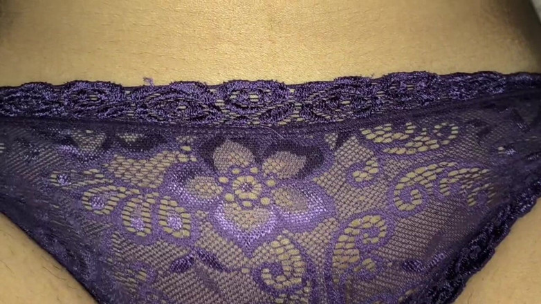 Crezy_Priya: First Time Sex with My Boyfriend