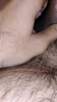 นักธุรกิจอินเดียเย็ดพนักงานบ้านเดซี่แรงๆ ตอนที่ภรรยาไม่อยู่บ้าน