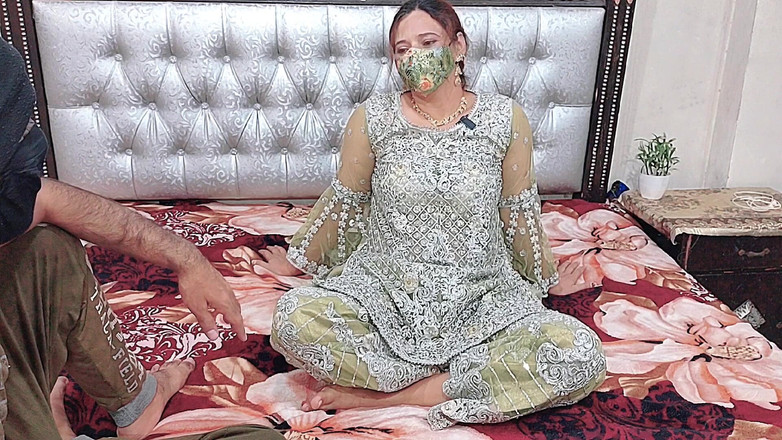 Pakistani CoupleX: Min flickvän efter ett halvt glas