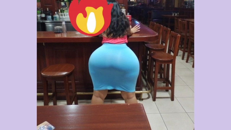 Xprohibidox1: Culona De Falda Celeste En Un Bar